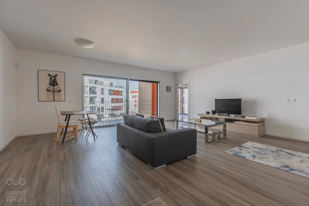 Apartamento T3 para Arrendamento em Amora Foto 5