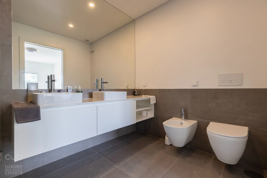 Apartamento T3 para Arrendamento em Amora Foto 18