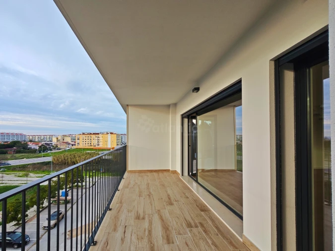 Apartamento T4 para Arrendamento em Montijo e Afonsoeiro Foto 10