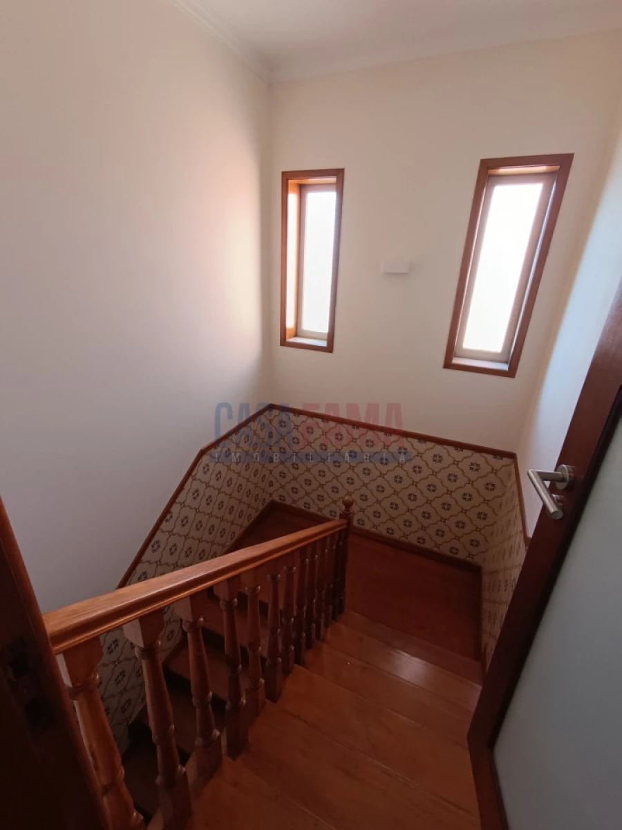 Moradia para Venda em Nine Foto 19