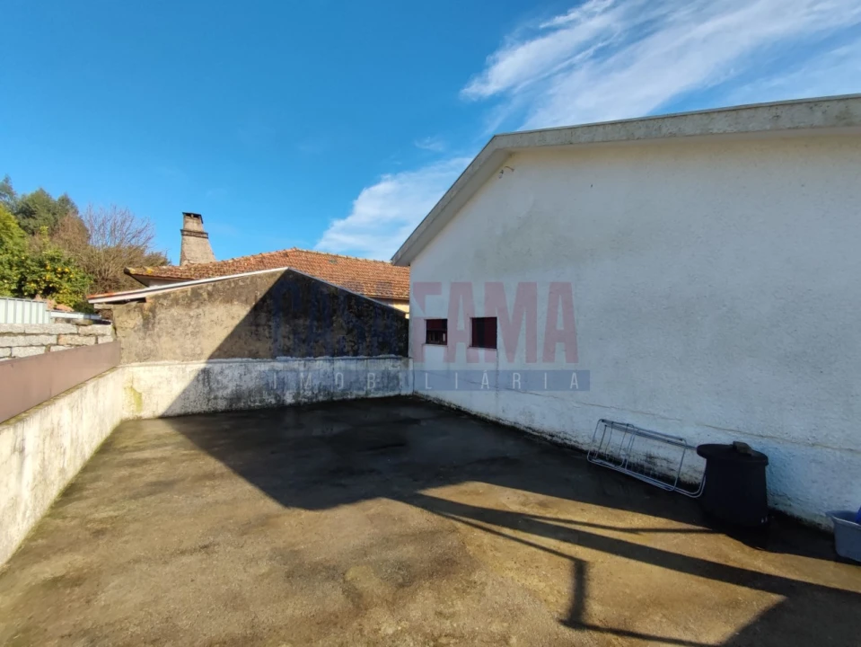 Moradia T3 para Venda em Nine Foto 14