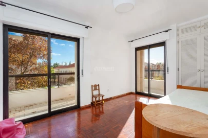 Apartamento T3 para Venda em Faro (Sé e São Pedro)