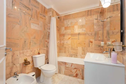 Apartamento T3 para Venda em Faro (Sé e São Pedro)