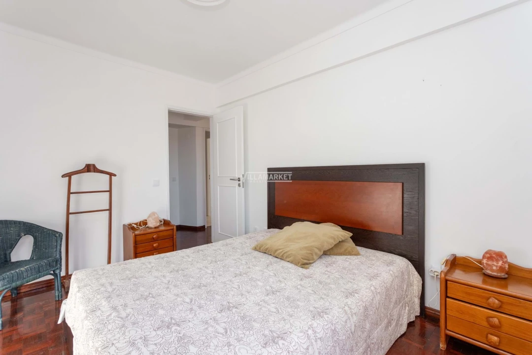 Apartamento T3 para Venda em Faro (Sé e São Pedro) Foto 15