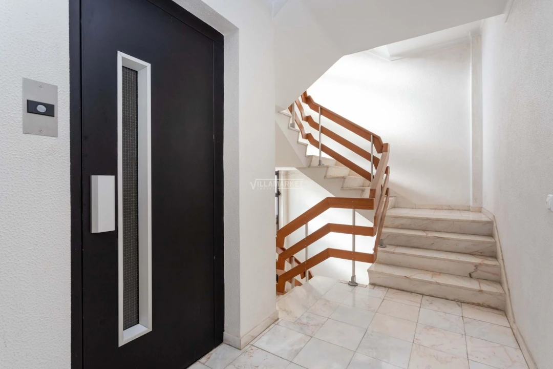 Apartamento T3 para Venda em Faro (Sé e São Pedro) Foto 25