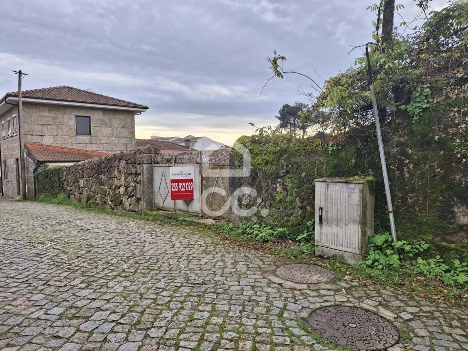 Terreno para Venda em Cristelos, Boim e Ordem Foto 1