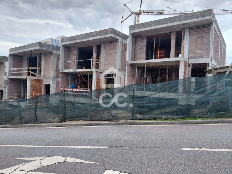 Moradia T3 para Venda em Cristelos, Boim e Ordem Foto 25