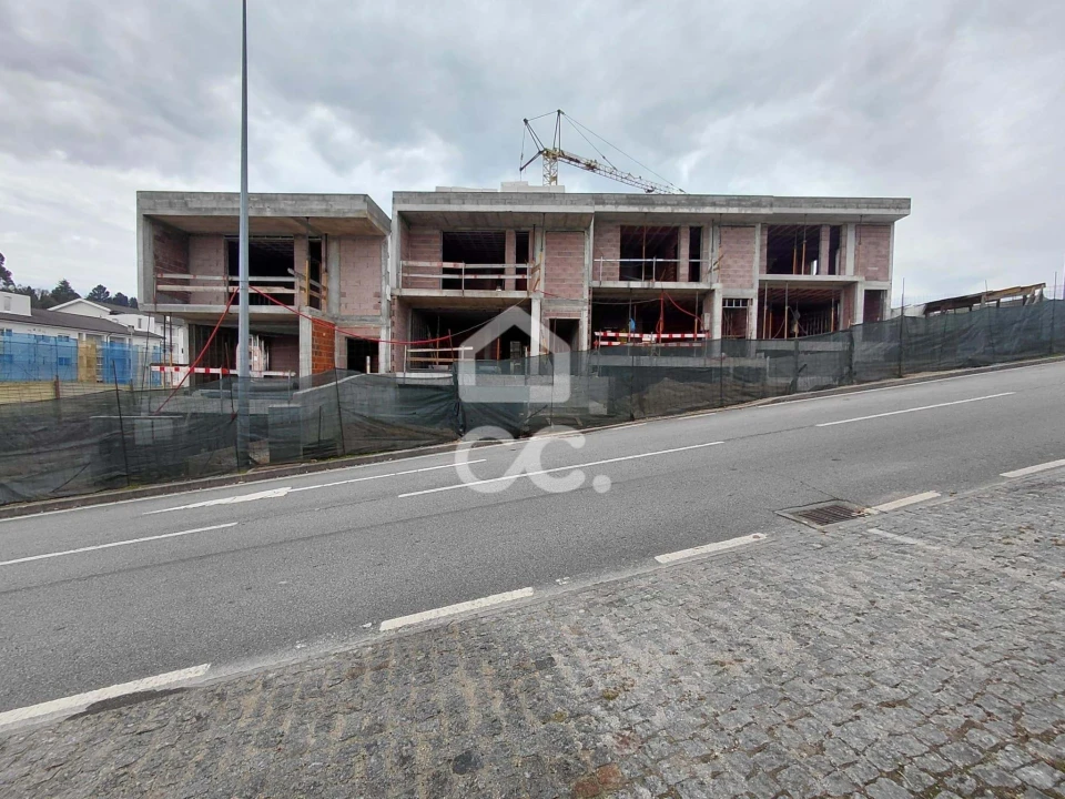 Moradia T3 para Venda em Cristelos, Boim e Ordem Foto 23