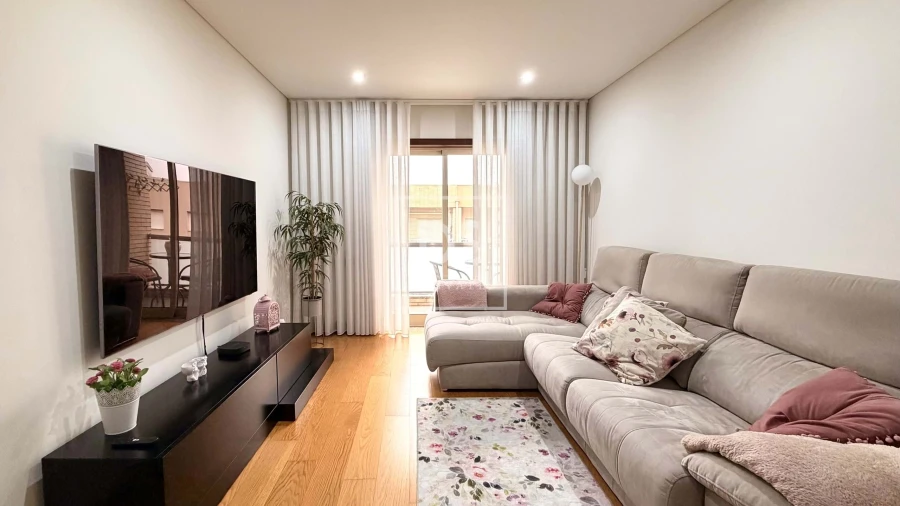 Apartamento T3 para Venda em Real, Dume e Semelhe