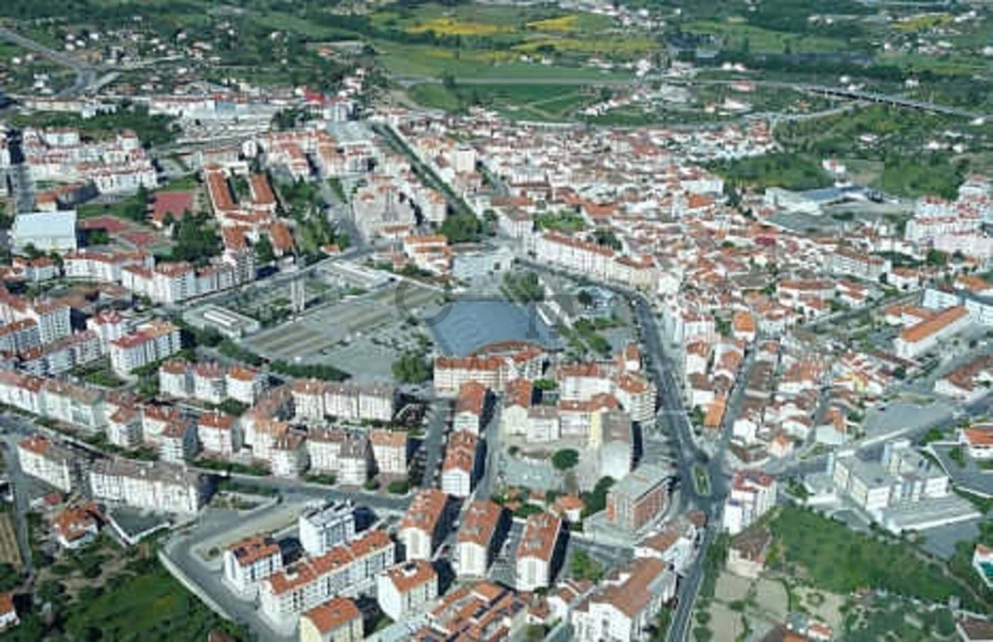 Negócio para Venda em Fundão, Valverde, Donas, A. Joanes, A. Nova Cabo Foto 3