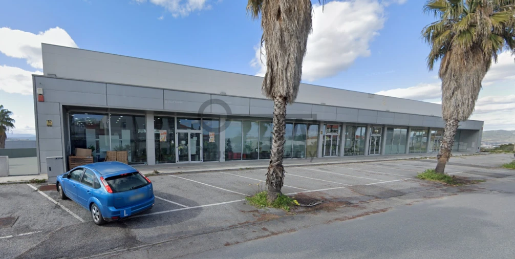 Negócio para Venda em Fundão, Valverde, Donas, A. Joanes, A. Nova Cabo Foto 1