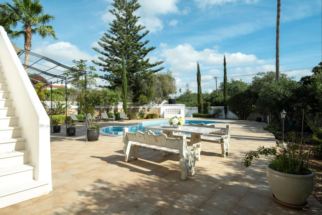 Moradia T3 para Venda em Quarteira Foto 37