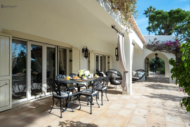 Moradia T3 para Venda em Quarteira Foto 20