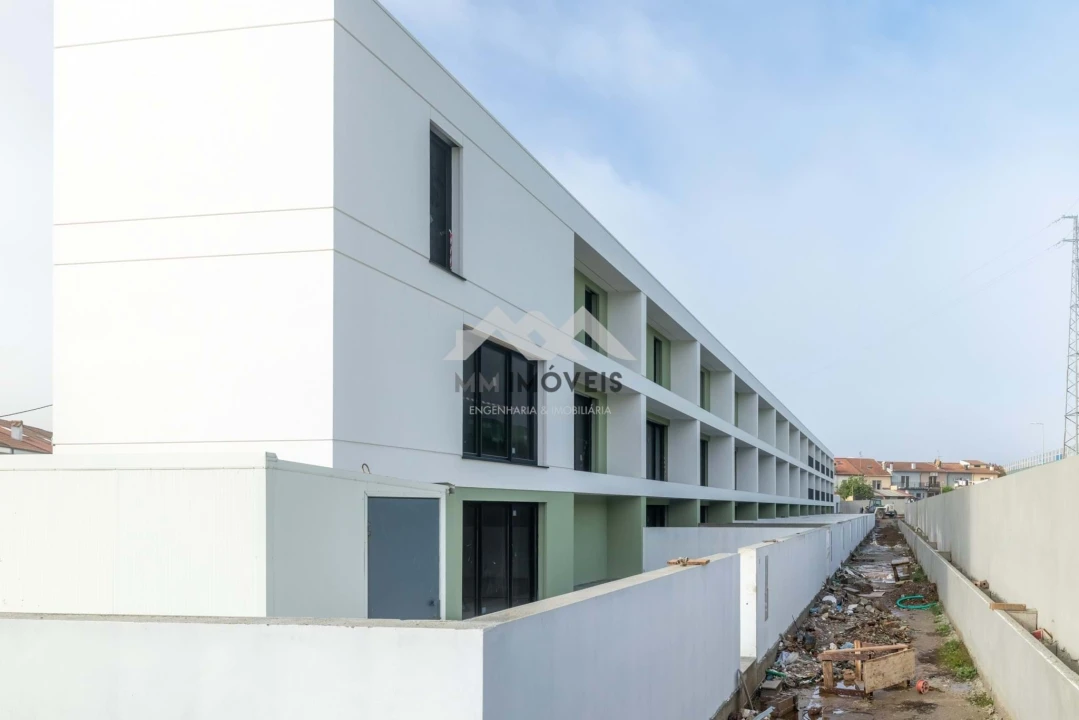 Moradia T4 para Venda em Valongo Foto 39