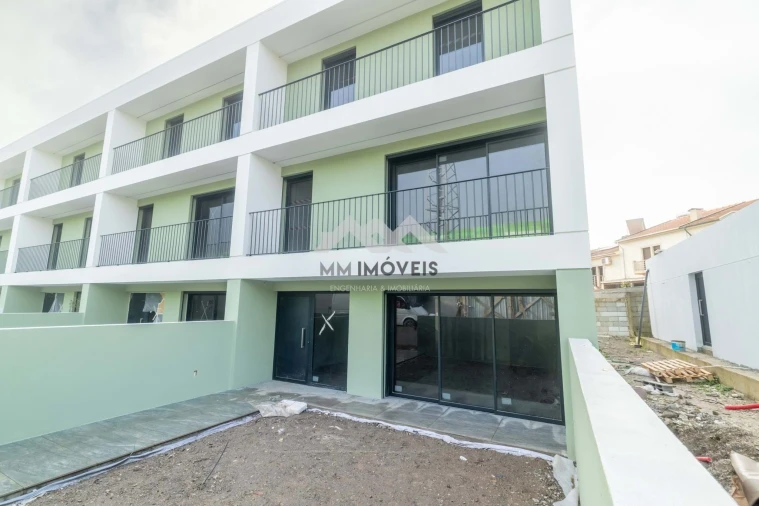 Moradia T4 para Venda em Valongo Foto 4