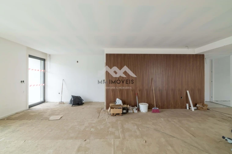 Moradia T4 para Venda em Valongo Foto 12