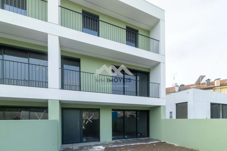 Moradia T4 para Venda em Valongo Foto 3