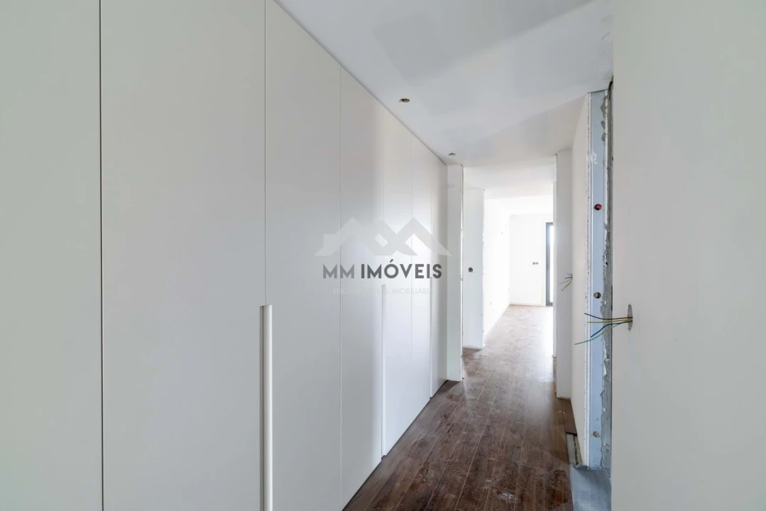 Moradia T3 para Venda em Valongo Foto 17