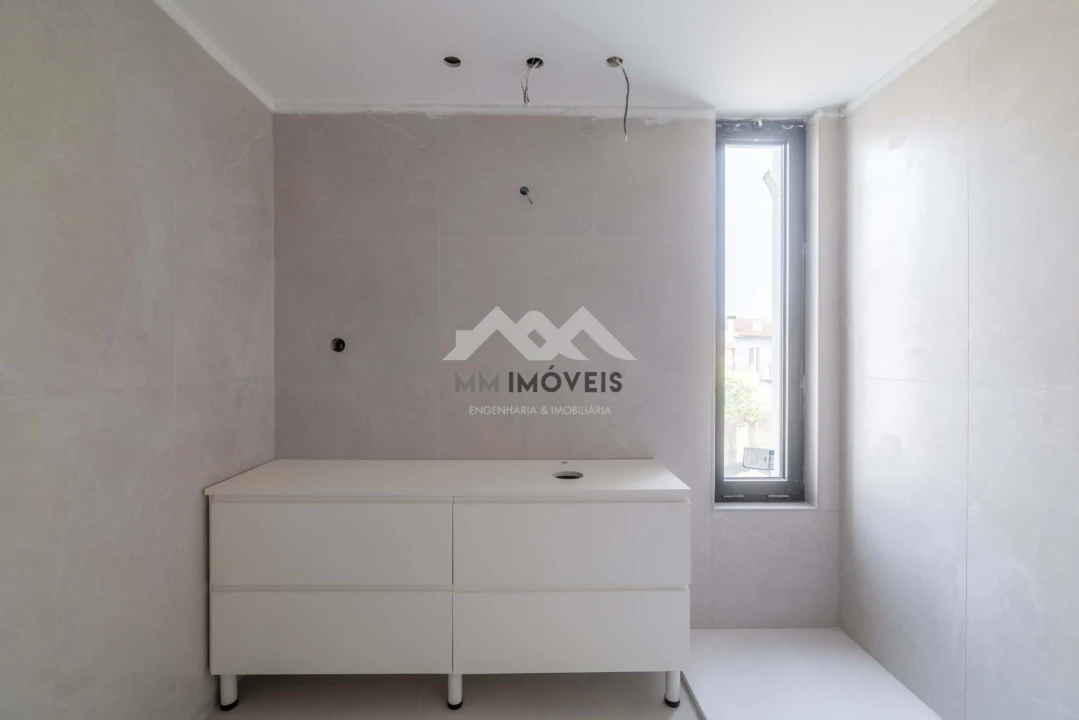 Moradia T3 para Venda em Valongo Foto 27