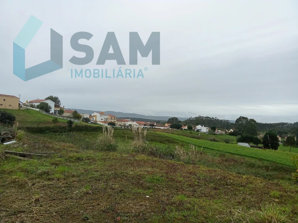 Terreno Misto para Venda em Campelos e Outeiro da Cabeça Foto 2
