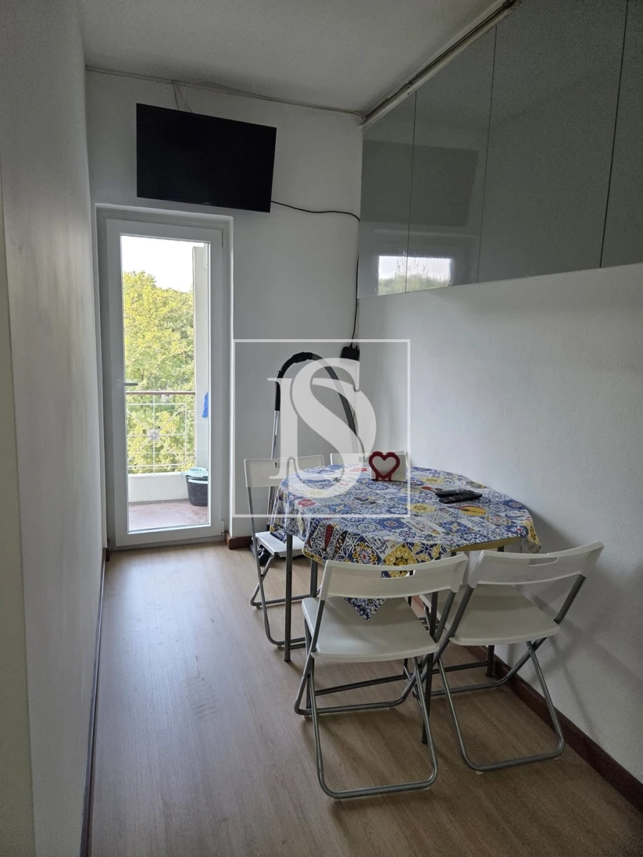 Apartamento T2 para Venda em Azurem Foto 4