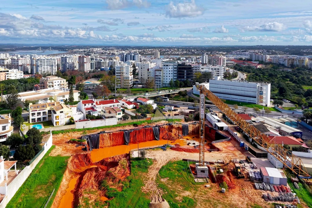 Apartamento T2 para Venda em Portimão Foto 39