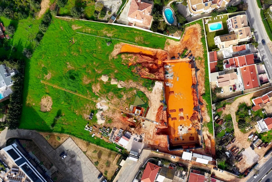 Apartamento T2 para Venda em Portimão Foto 41