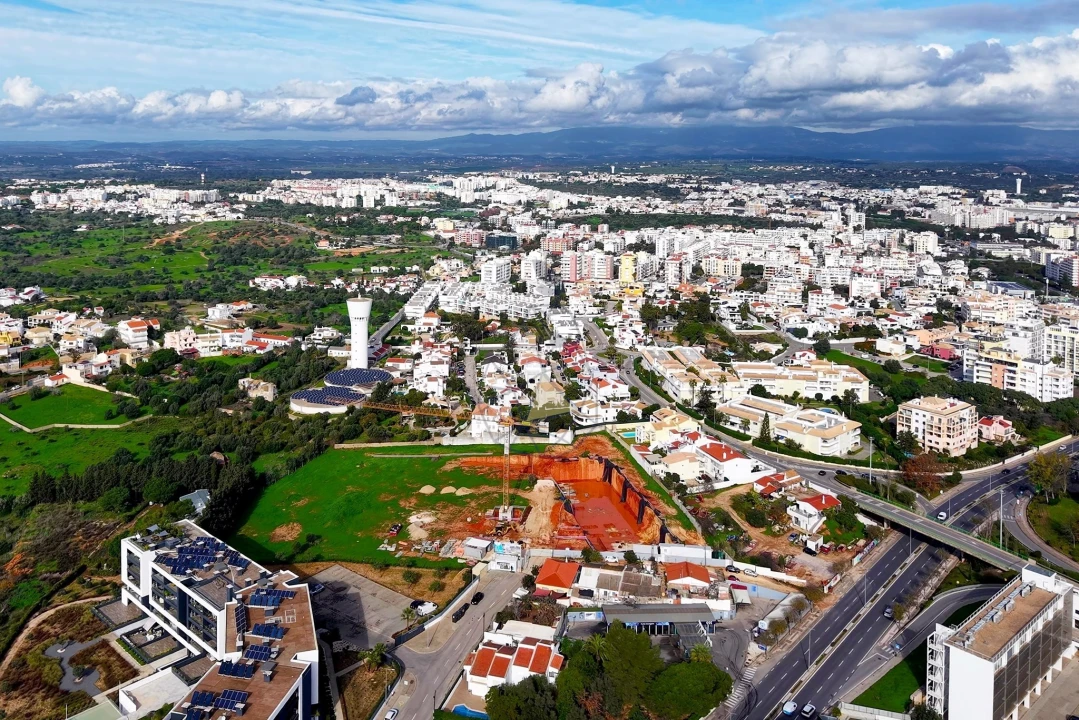 Apartamento T2 para Venda em Portimão Foto 43