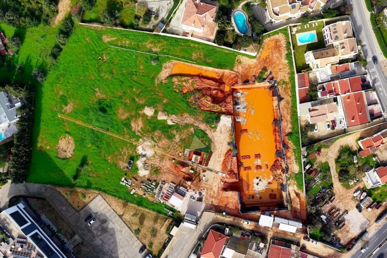 Apartamento T2 para Venda em Portimão Foto 36