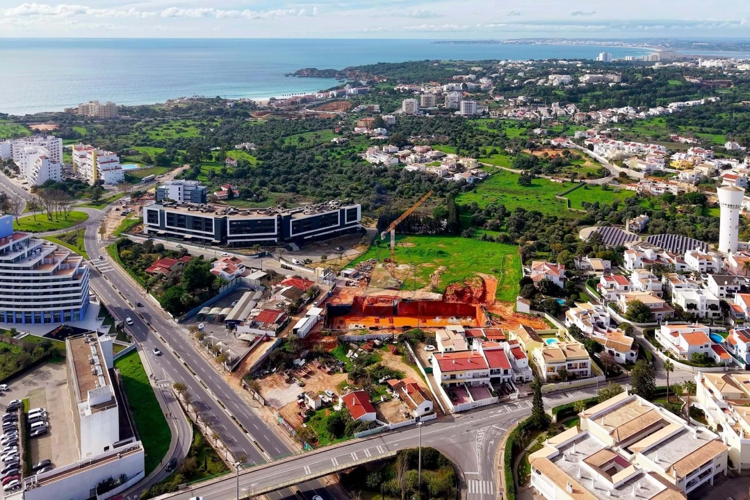 Apartamento T2 para Venda em Portimão Foto 40