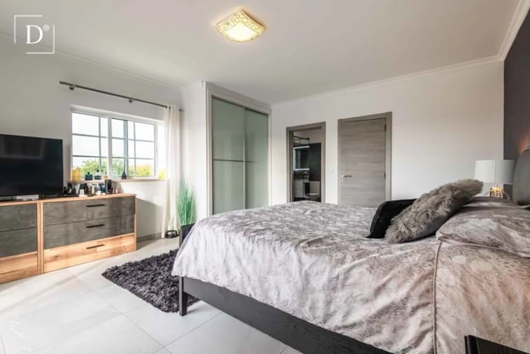 Moradia T5 para Venda em Loule (São Clemente) Foto 8