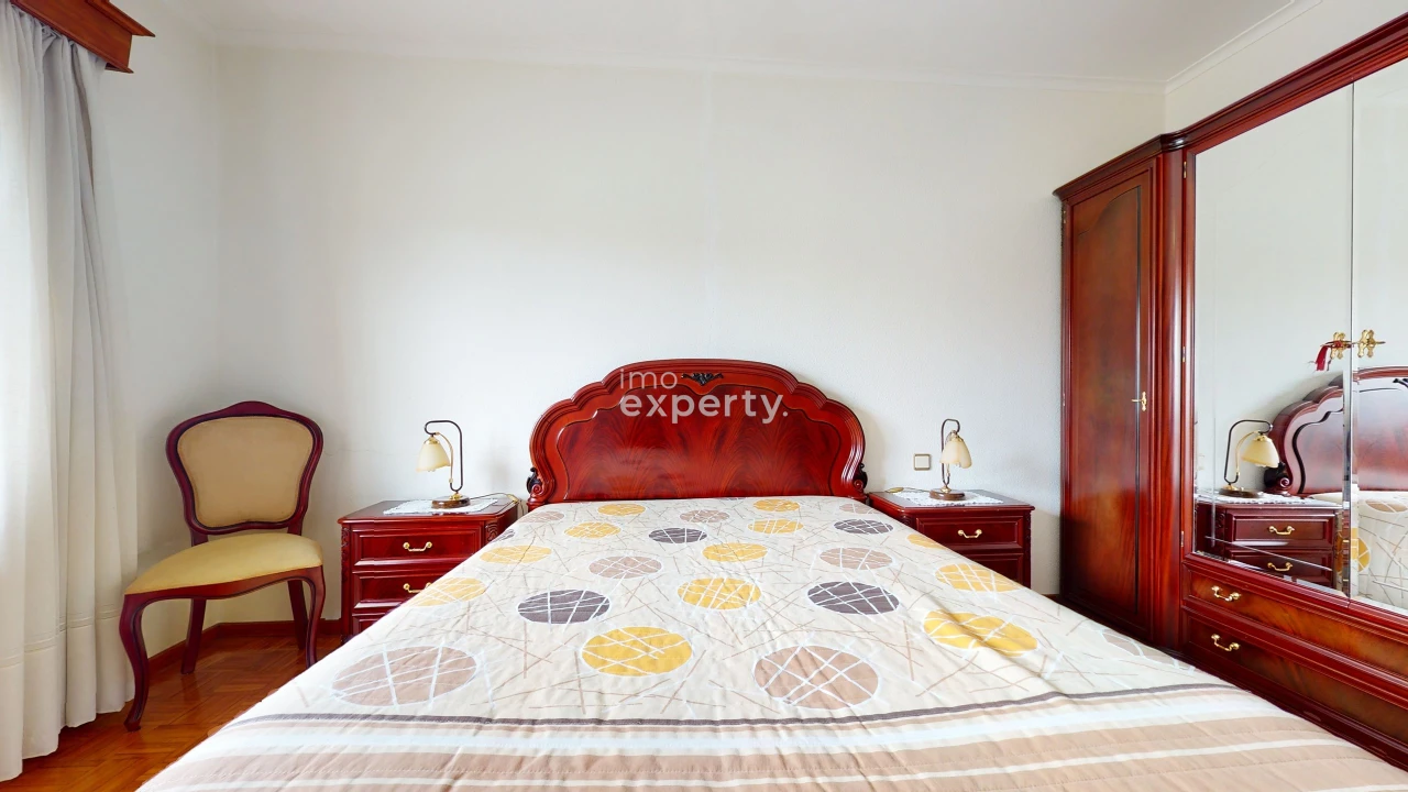 Moradia T4 para Venda em Valongo Foto 23