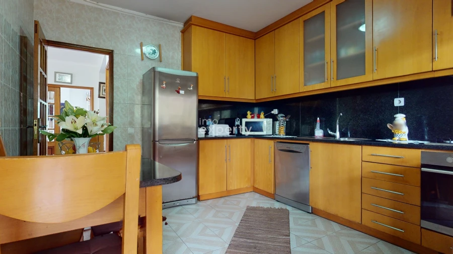 Moradia T4 para Venda em Valongo Foto 14