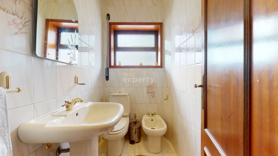 Moradia T4 para Venda em Valongo Foto 9