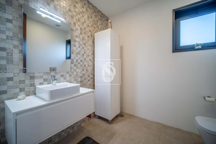 Moradia T3 para Venda em Airo Foto 19