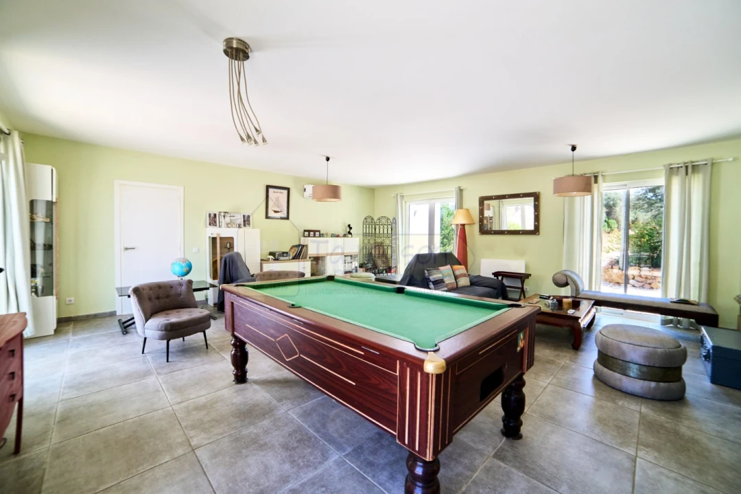 Moradia T6 para Venda em Moncarapacho e Fuseta Foto 20