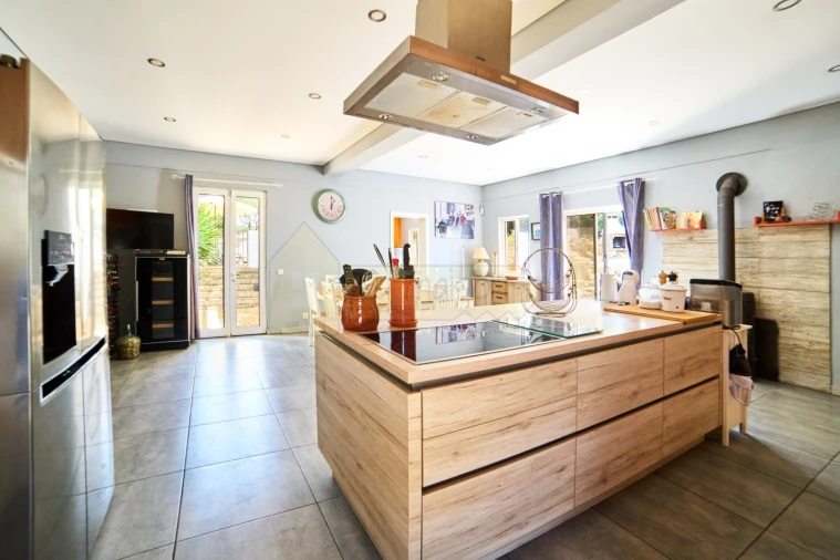 Moradia T6 para Venda em Moncarapacho e Fuseta Foto 6