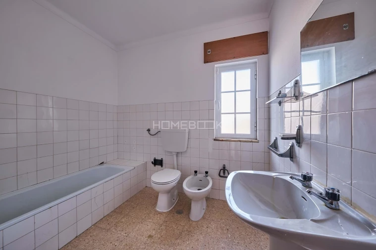 Apartamento T3 para Venda em Quinta do Anjo Foto 23