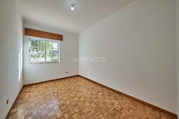 Apartamento T3 para Venda em Quinta do Anjo Foto 9