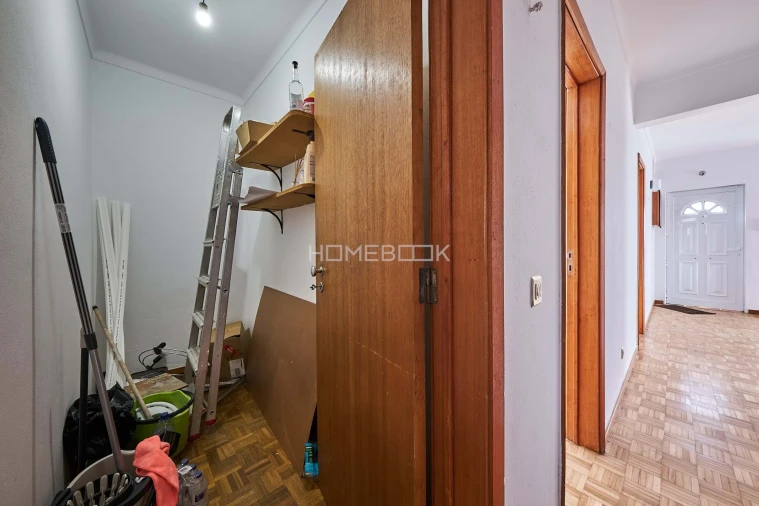 Apartamento T3 para Venda em Quinta do Anjo Foto 22