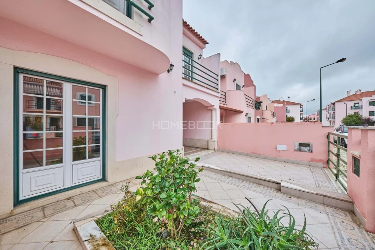 Moradia T3 para Venda em Atalaia e Alto Estanqueiro-Jardia Foto 2