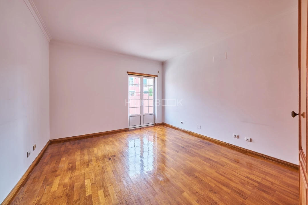 Moradia T3 para Venda em Atalaia e Alto Estanqueiro-Jardia Foto 6