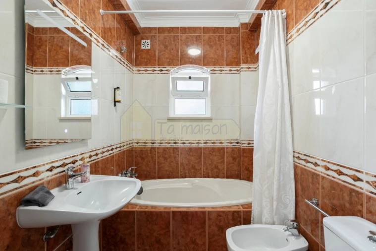 Moradia T4 para Venda em Moncarapacho e Fuseta Foto 20