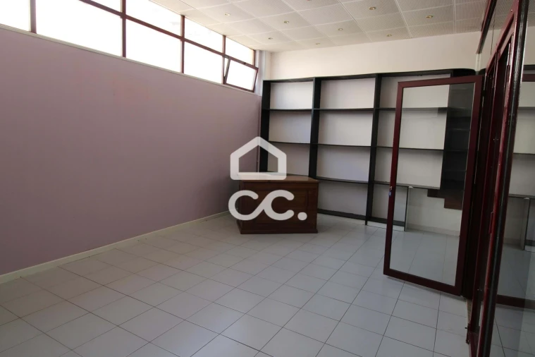 Negócio para Venda em Santa Maria Maior Foto 5