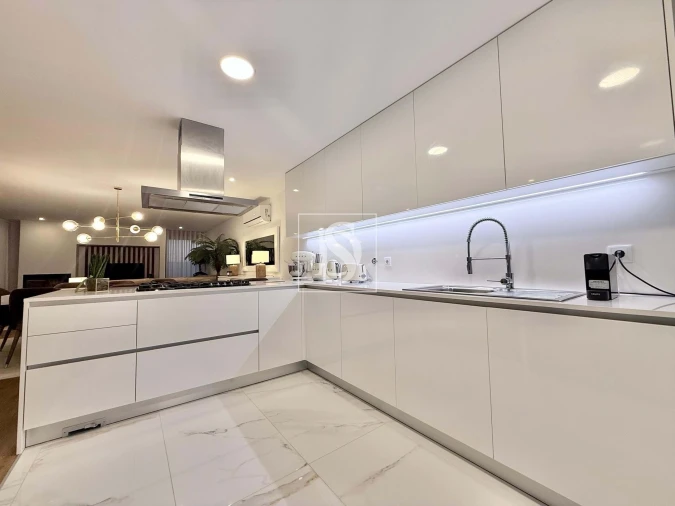 Moradia T3 para Venda em Santo Tirso, Couto (Santa Cristina e São Miguel) e Burgães Foto 9