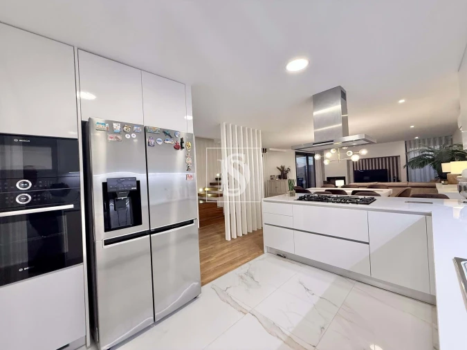 Moradia T3 para Venda em Santo Tirso, Couto (Santa Cristina e São Miguel) e Burgães Foto 10