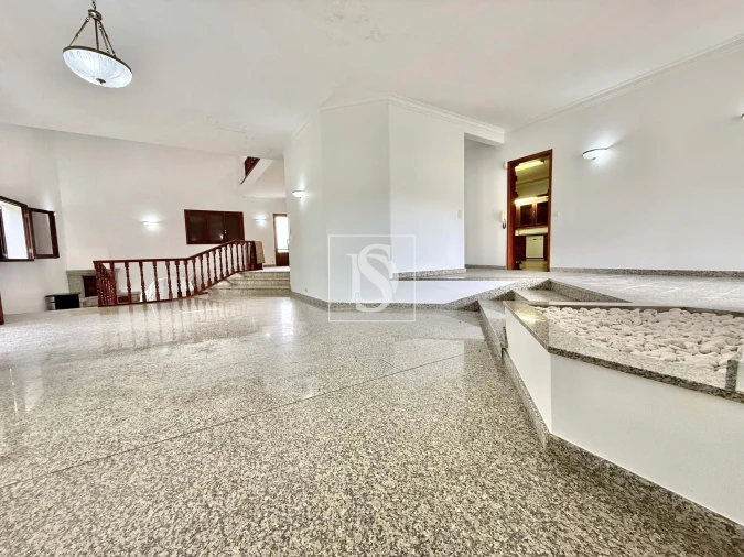 Moradia T6 para Venda em Lanheses Foto 4