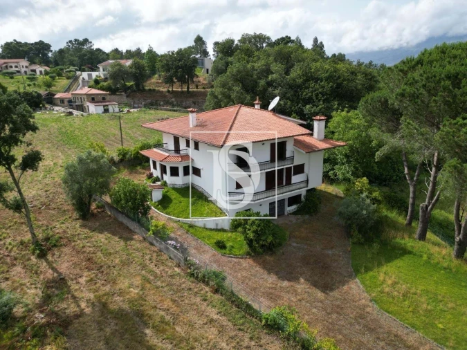 Moradia T6 para Venda em Lanheses Foto 36