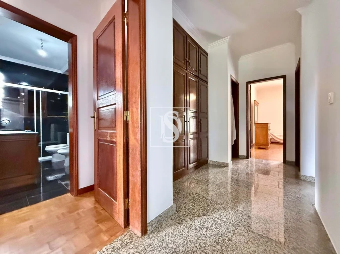 Moradia T6 para Venda em Lanheses Foto 21