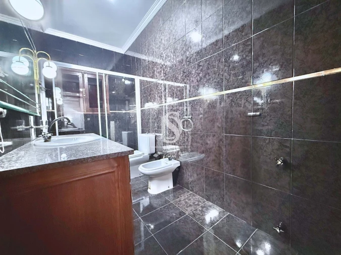 Moradia T6 para Venda em Lanheses Foto 22